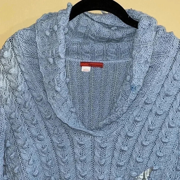 NEW womens v neck sweater - Picture 2 of 3